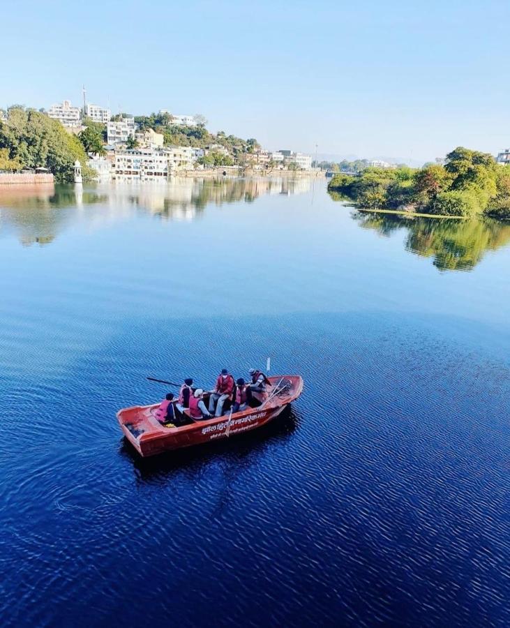 Antariksh Hotel Udaipur Exterior foto